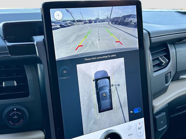 Used 2022 Ford Expedition Platinum image 14