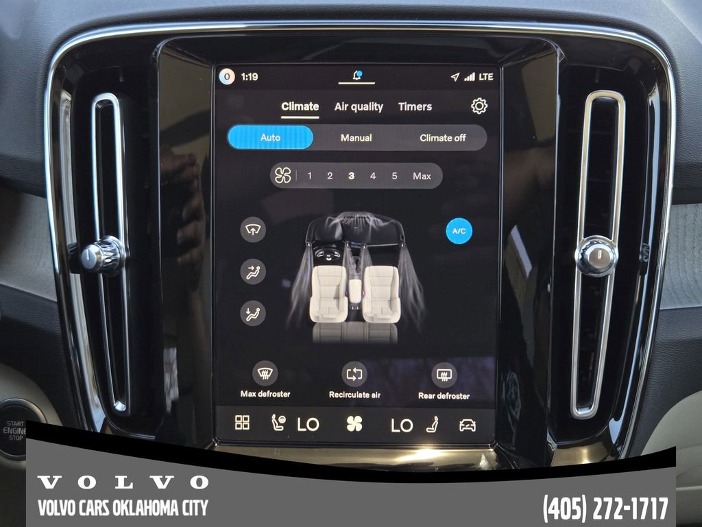 New 2026 Volvo XC40 B5 Ultra w/ Protection Package Premier AWD/4WD image 18