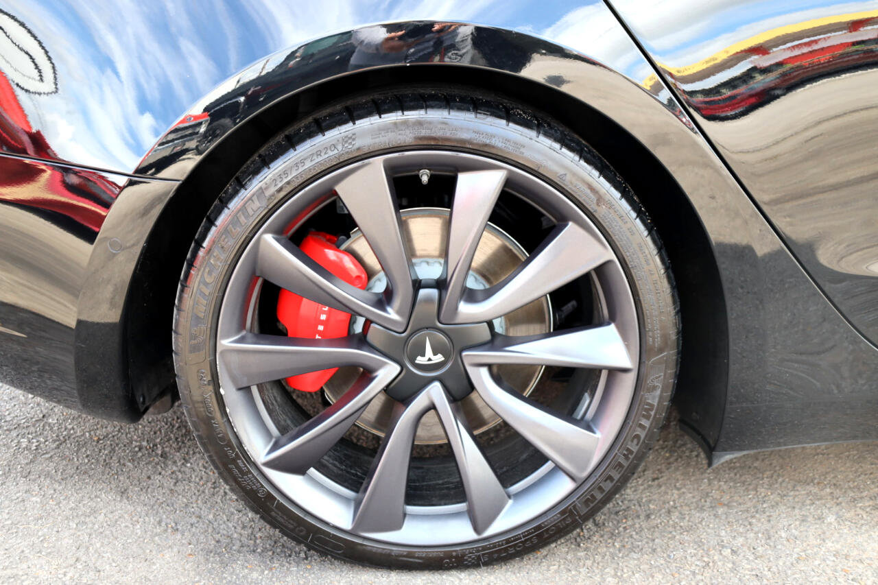 Used 2020 Tesla Model 3 Performance image 18