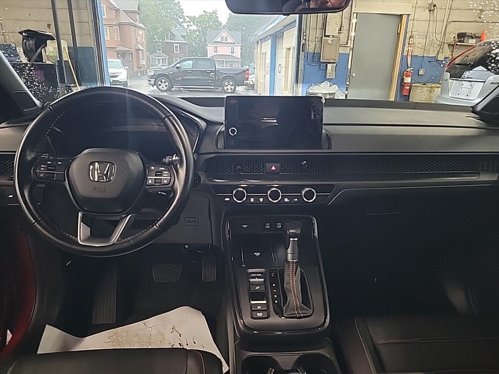 Used 2026 Honda CR-V Sport-L image 11