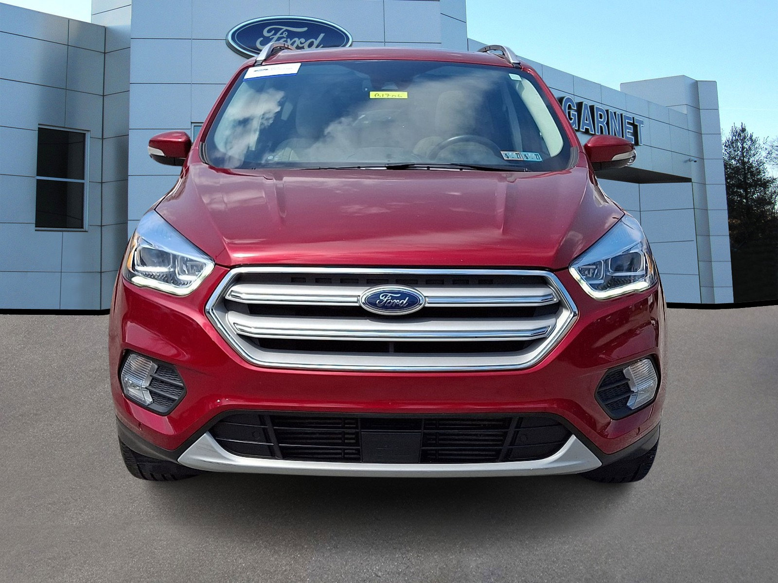 Certified 2019 Ford Escape Titanium AWD/4WD image 3