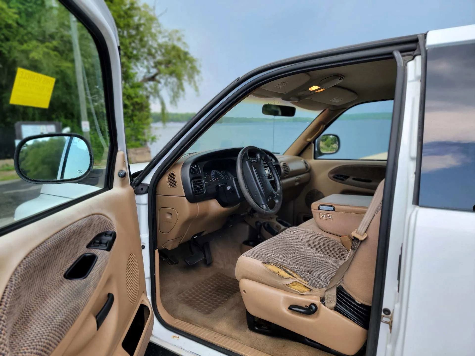 Used 2001 Dodge Ram 2500 Truck 4x4 Quad Cab image 7