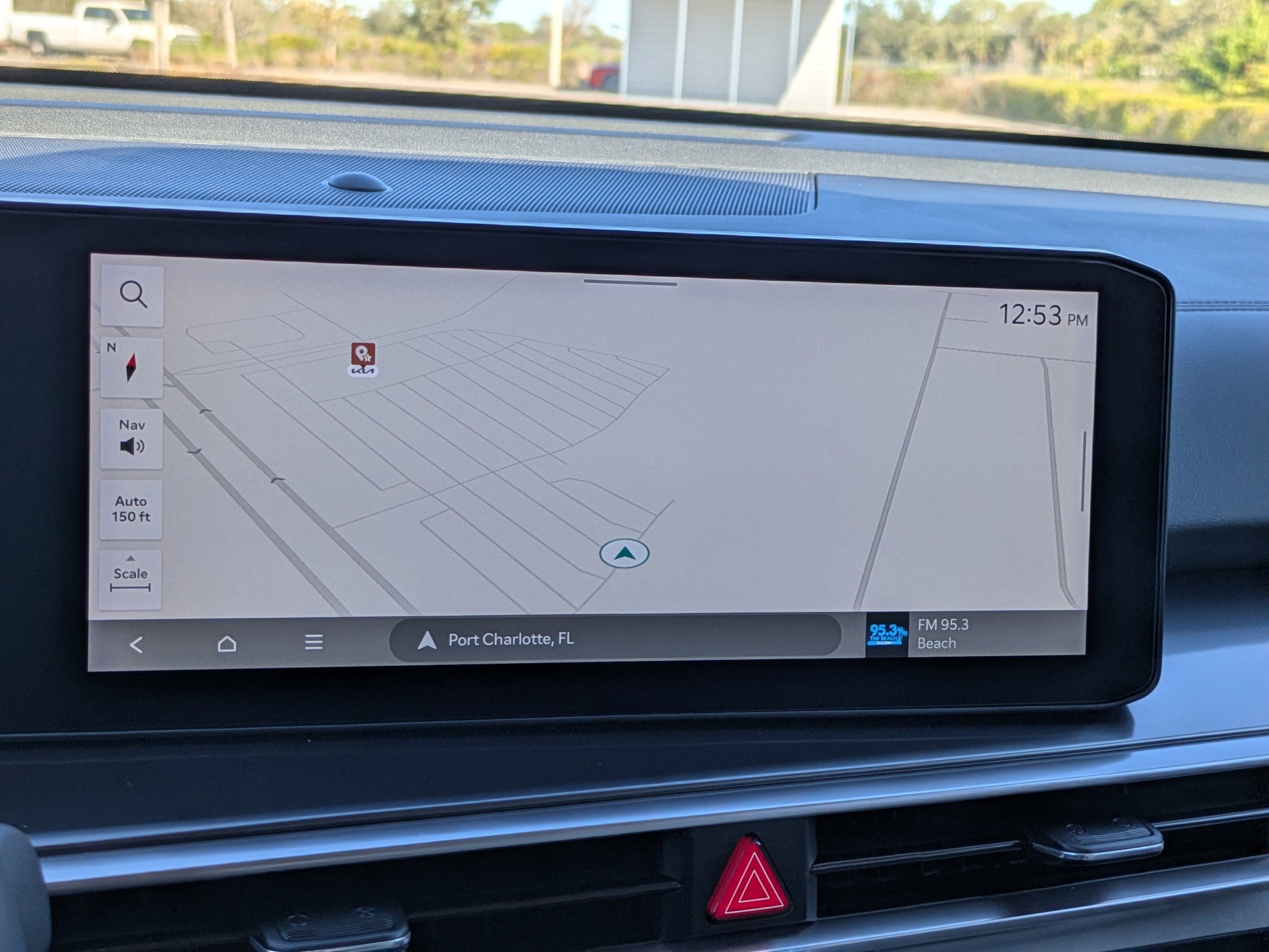 Certified 2025 Kia Sorento S image 27