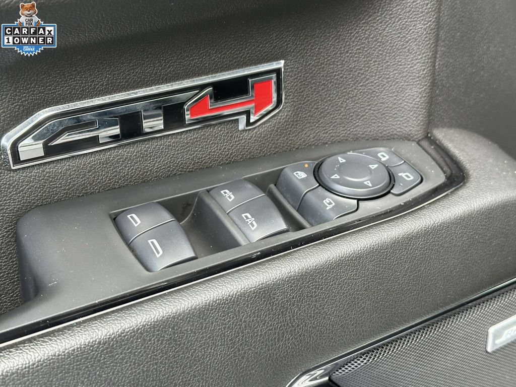 Used 2024 GMC Sierra 1500 AT4 w/ Technology Package AWD/4WD image 16