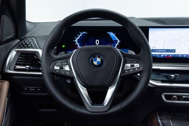 New 2026 BMW X5 xDrive50e image 17