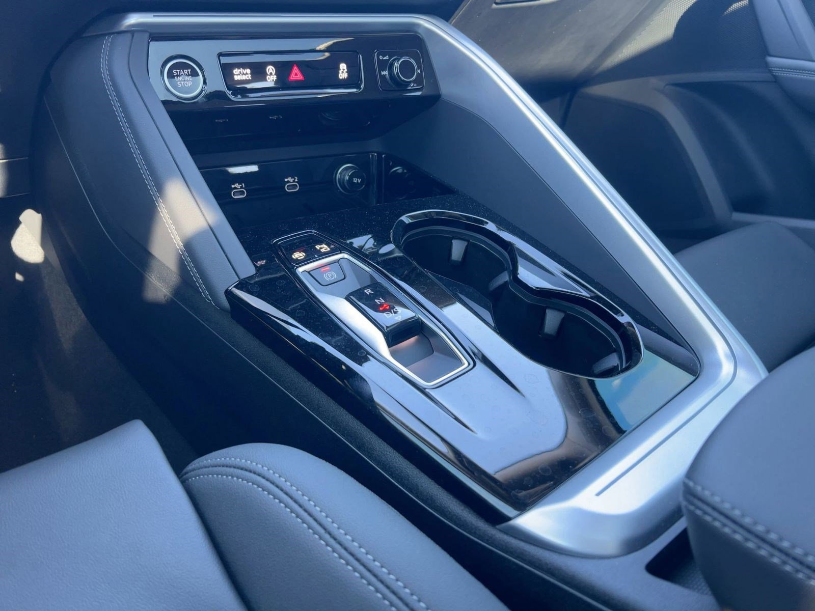 New 2025 Audi Q5 Premium AWD/4WD image 18