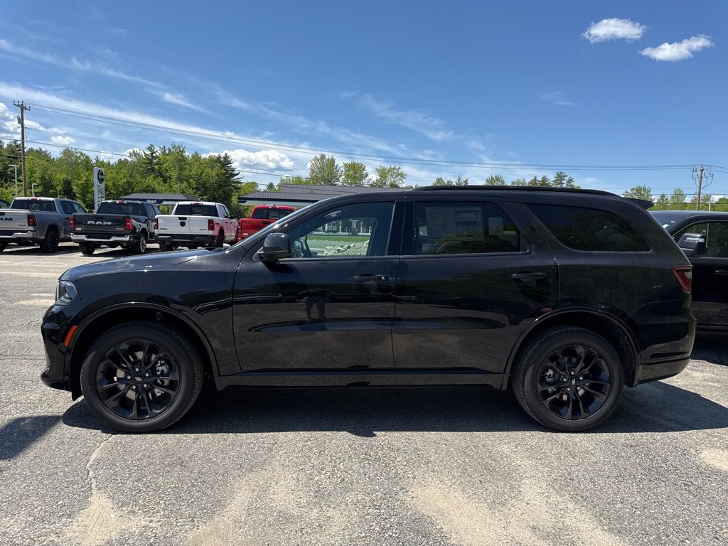 New 2025 Dodge Durango GT w/ Blacktop Package image 2