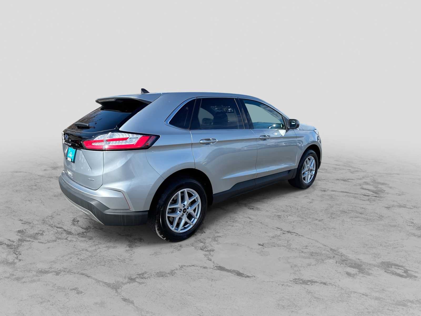 Used 2023 Ford Edge SEL AWD/4WD image 8