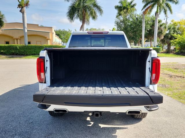 Certified 2021 GMC Sierra 1500 AT4 w/ AT4 Premium Package AWD/4WD image 5