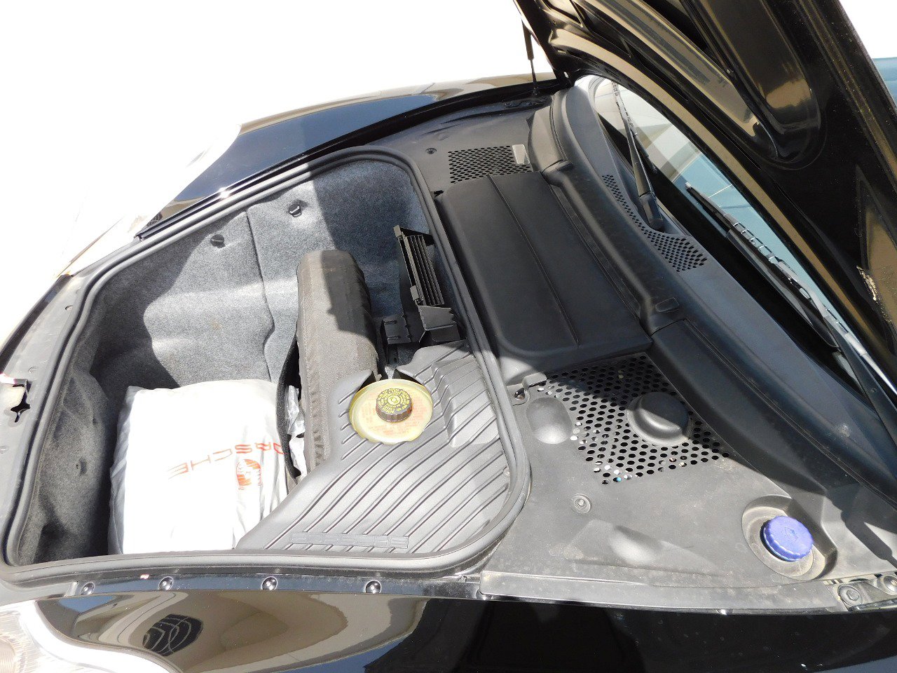 Used 2000 Porsche Boxster S image 18