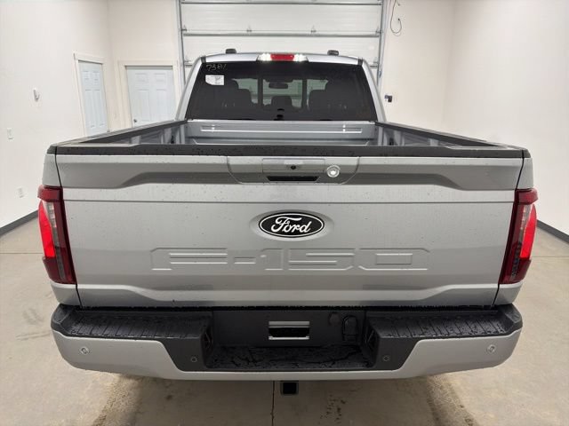 New 2026 Ford F150 XLT w/ Equipment Group 302A MID AWD/4WD image 5