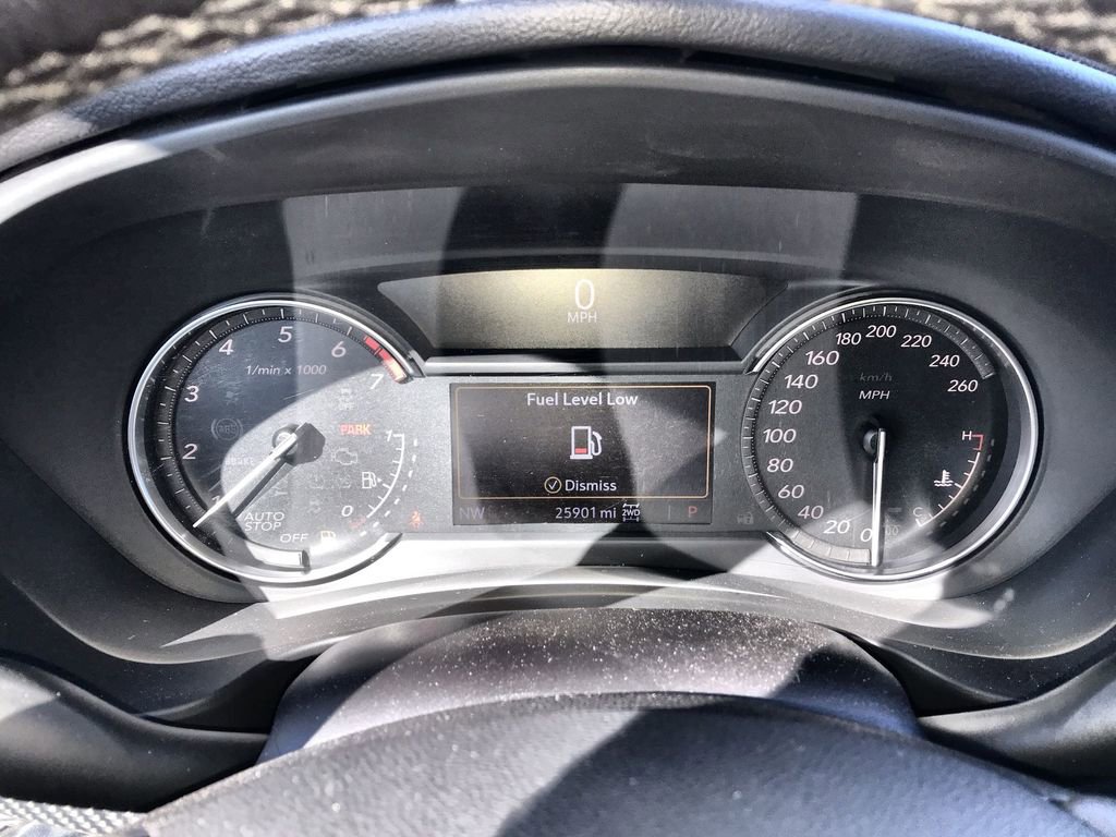 Used 2023 Cadillac XT4 Sport image 15