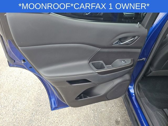 Used 2023 GMC Acadia SLT w/ Technology Package image 32