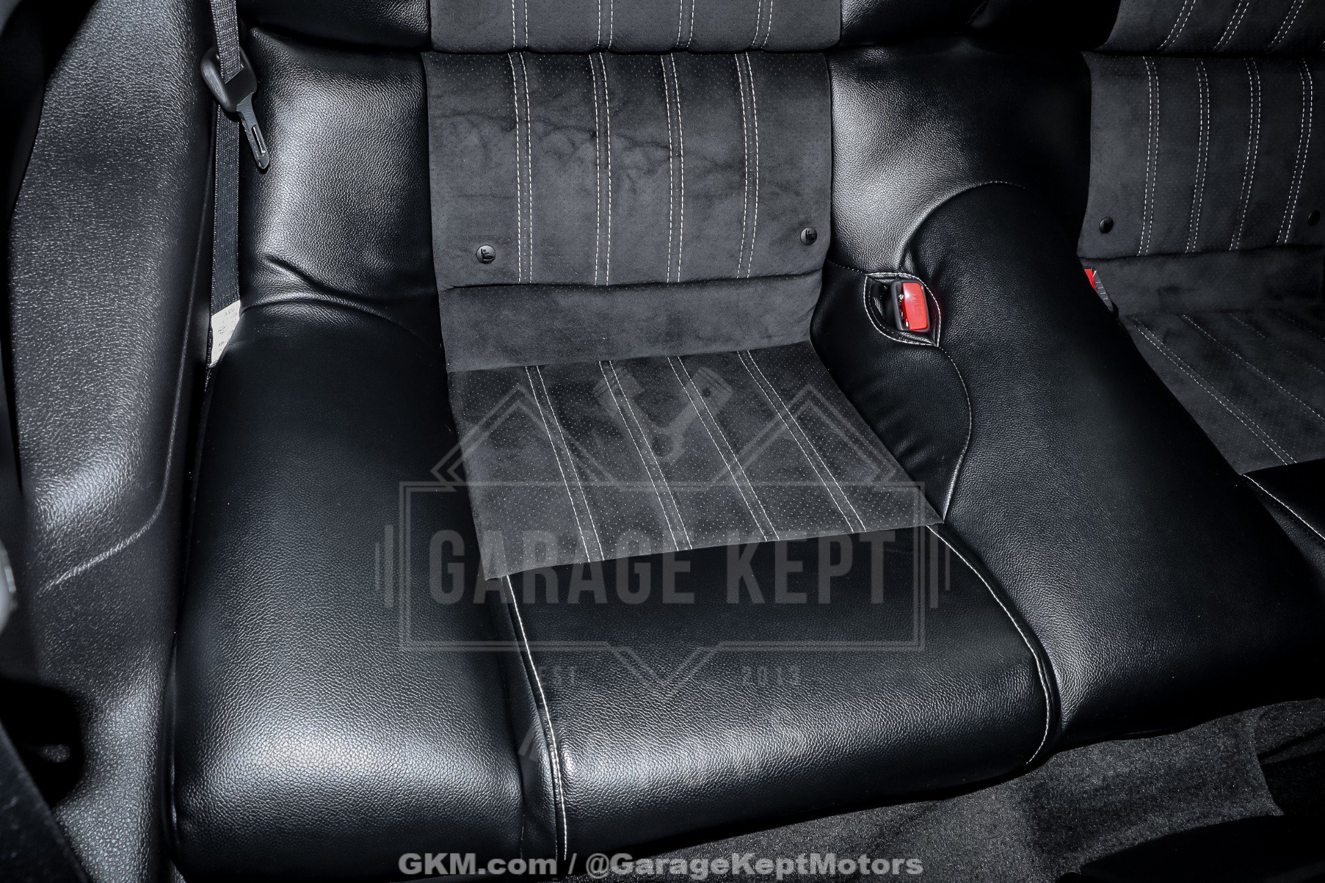 Used 2013 Ford Mustang GT Premium RWD image 88