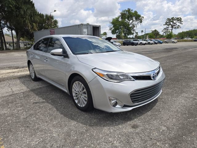 Used 2014 Toyota Avalon Limited FWD image 2