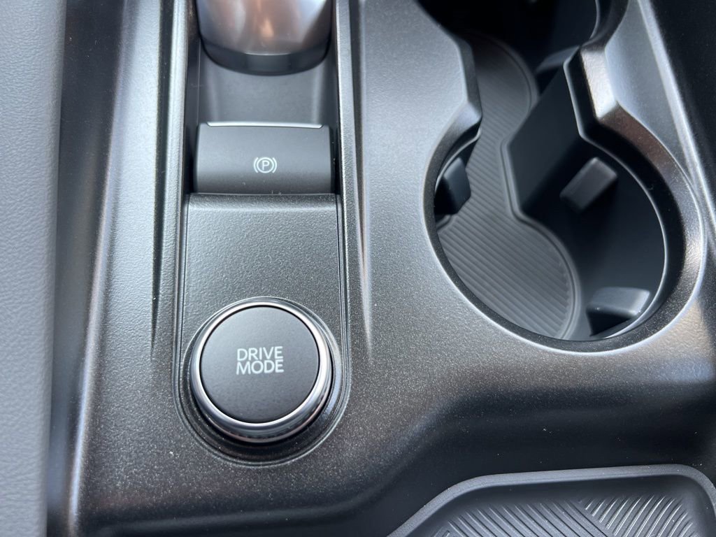 New 2026 Ford Explorer Active RWD image 21