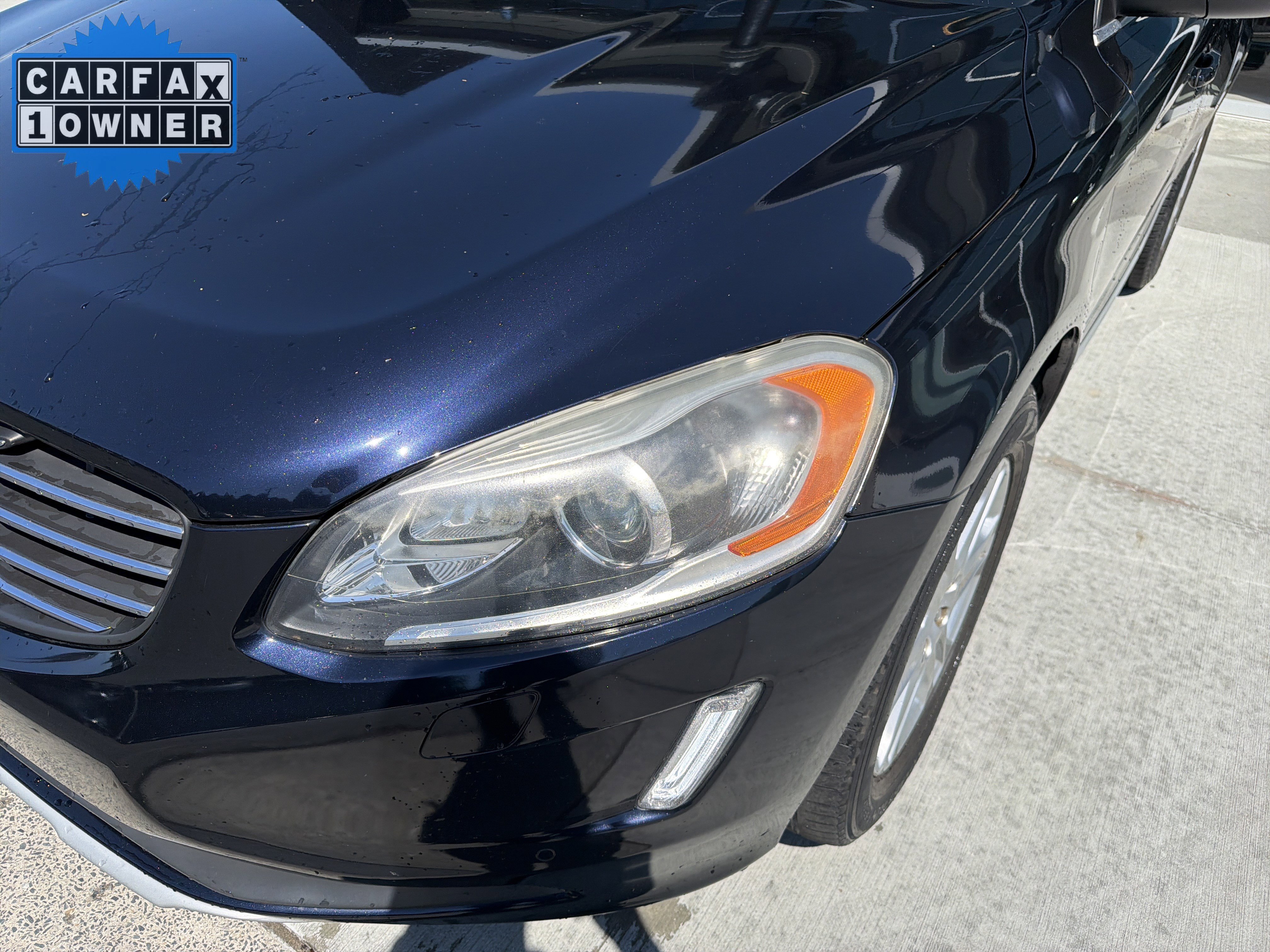 Used 2016 Volvo XC60 T5 Platinum w/ Climate Package FWD image 6