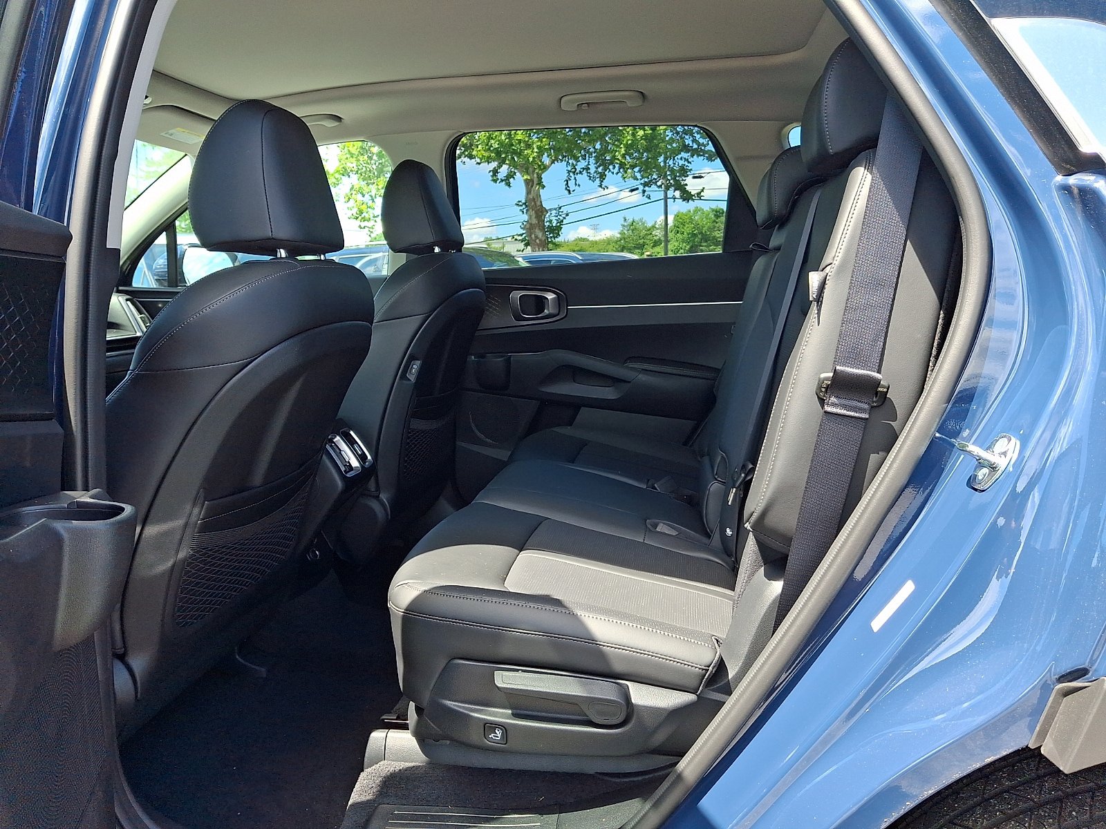 New 2026 Kia Sorento S w/ S Panoramic Sunroof Package AWD/4WD image 6