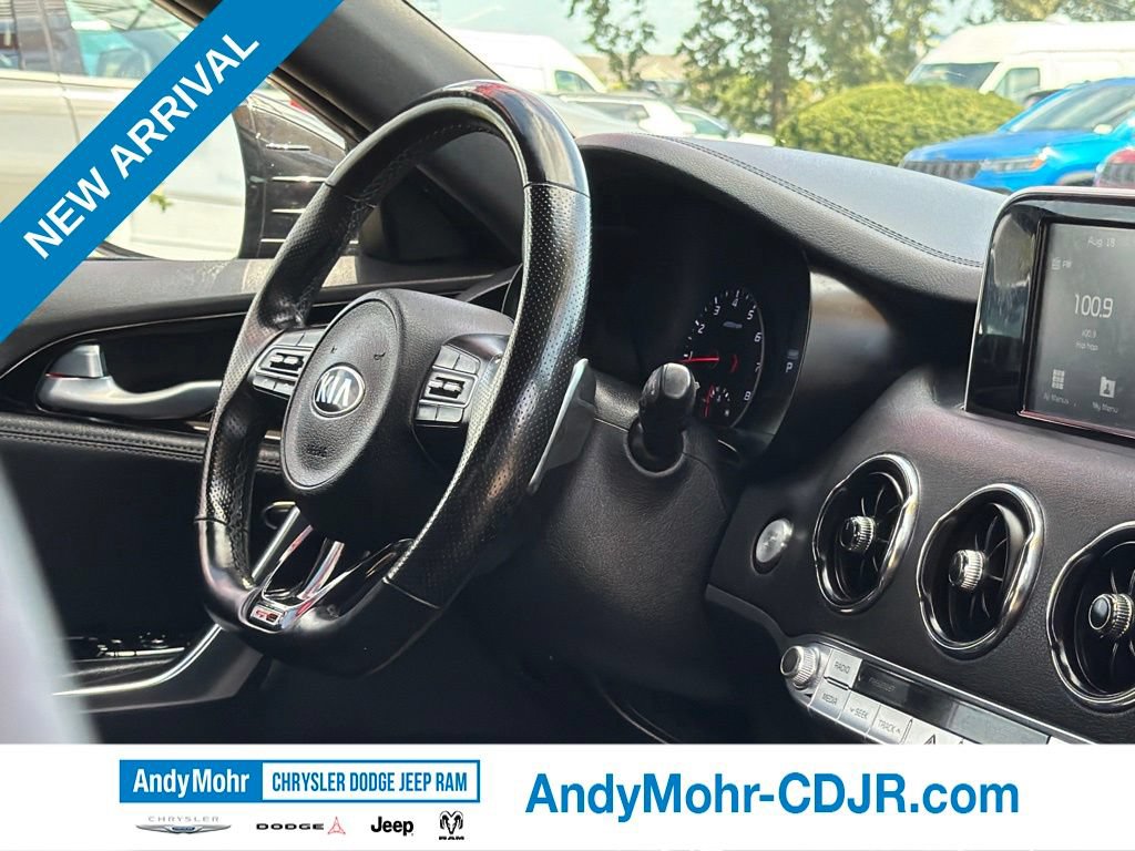 Used 2020 Kia Stinger GT-Line RWD image 38