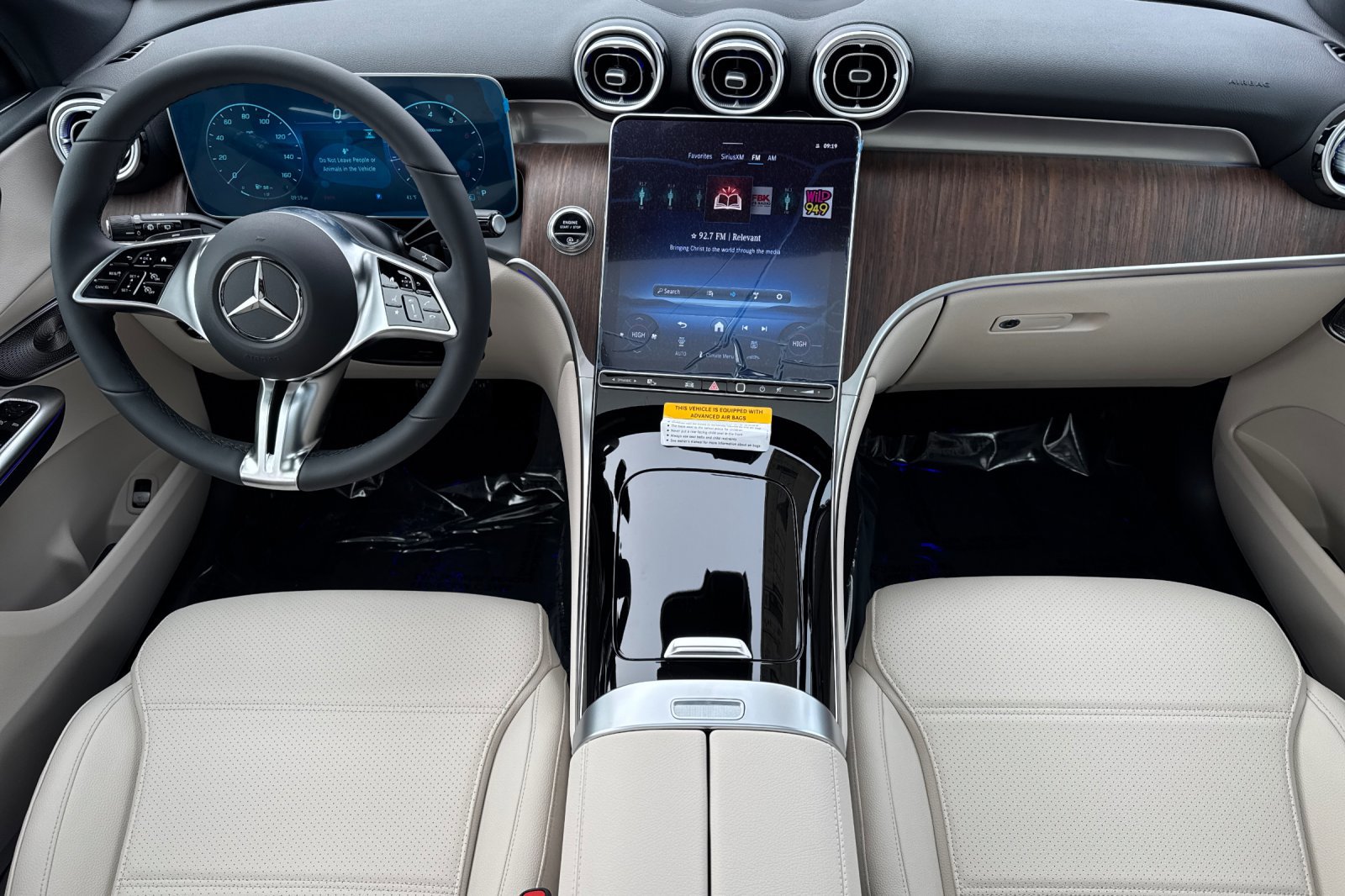 New 2026 Mercedes-Benz GLC 300 4MATIC image 13