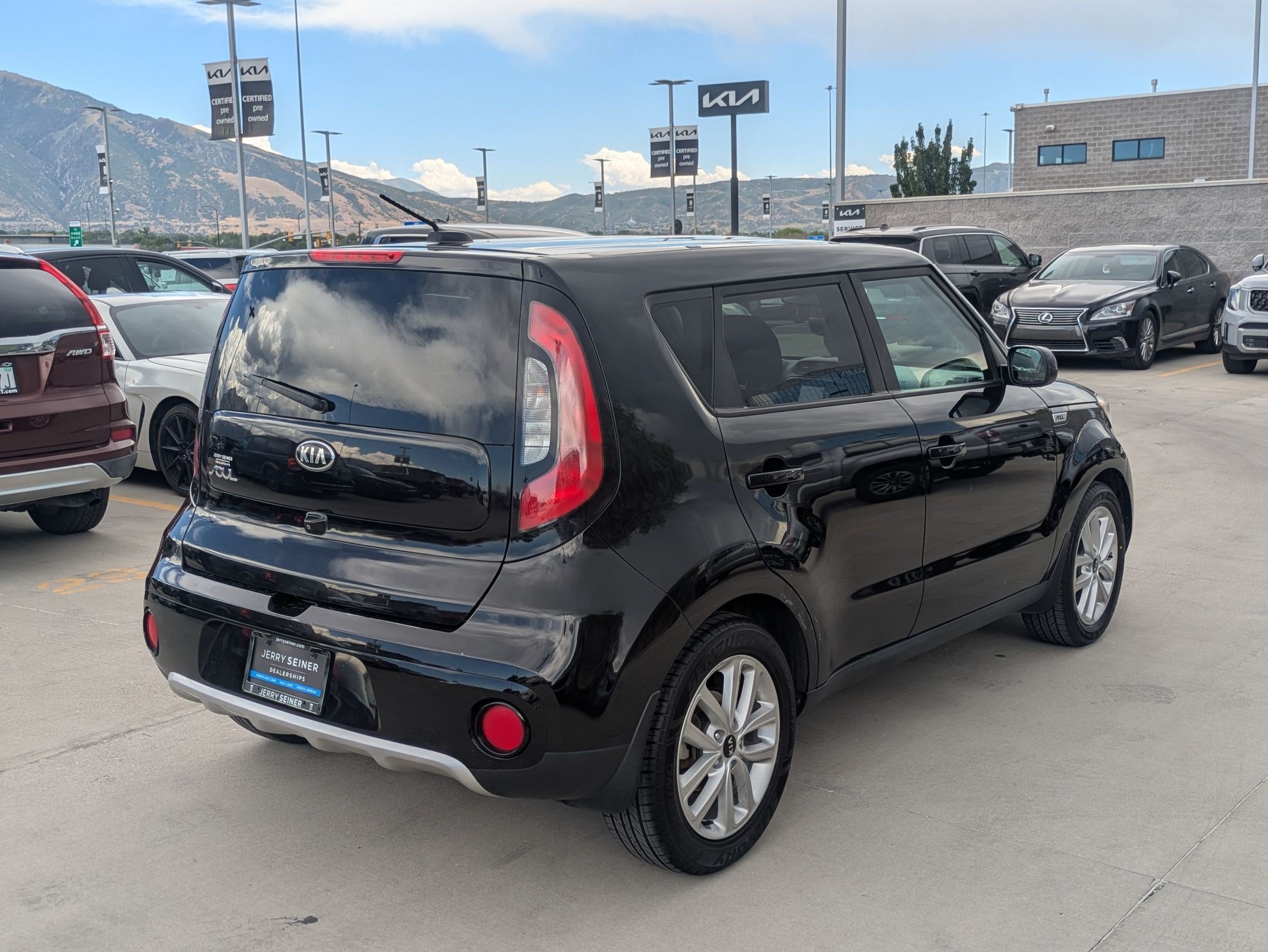 Used 2020 Kia Soul EX w/ Option Group 015 FWD image 5