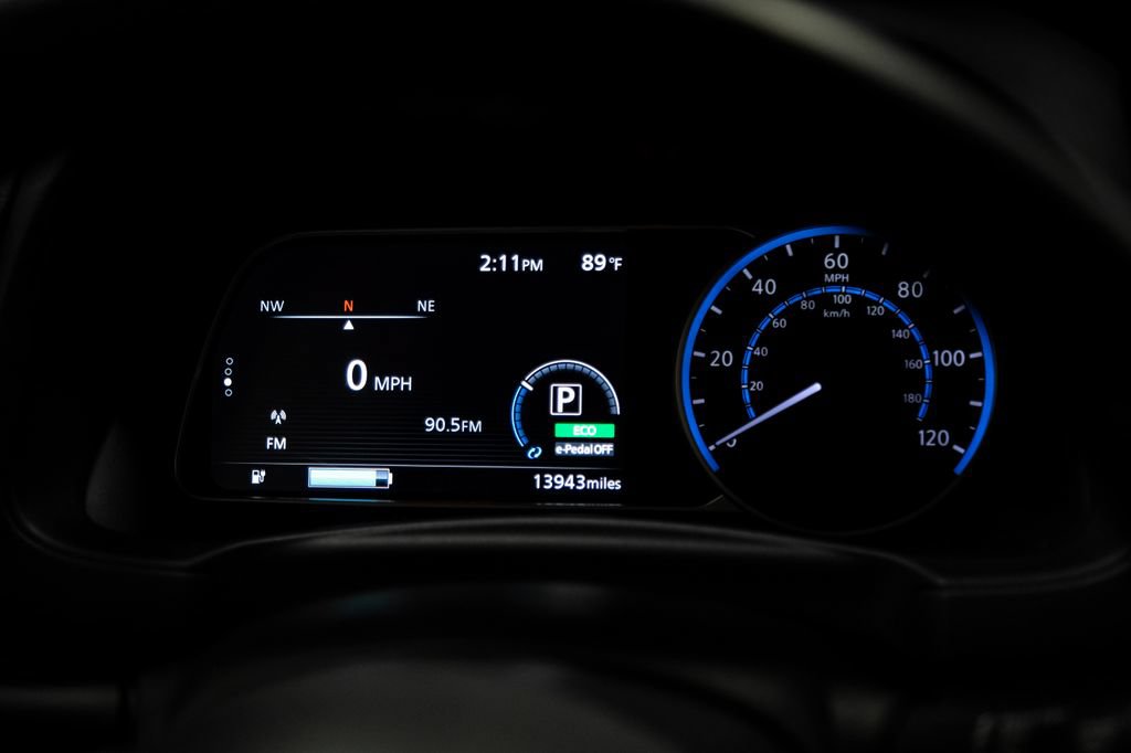Used 2024 Nissan Leaf SV Plus FWD image 18