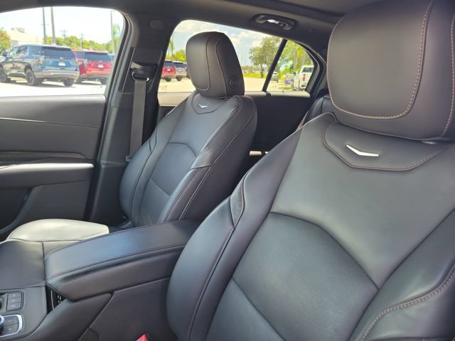 Used 2022 Cadillac XT4 Sport FWD image 16