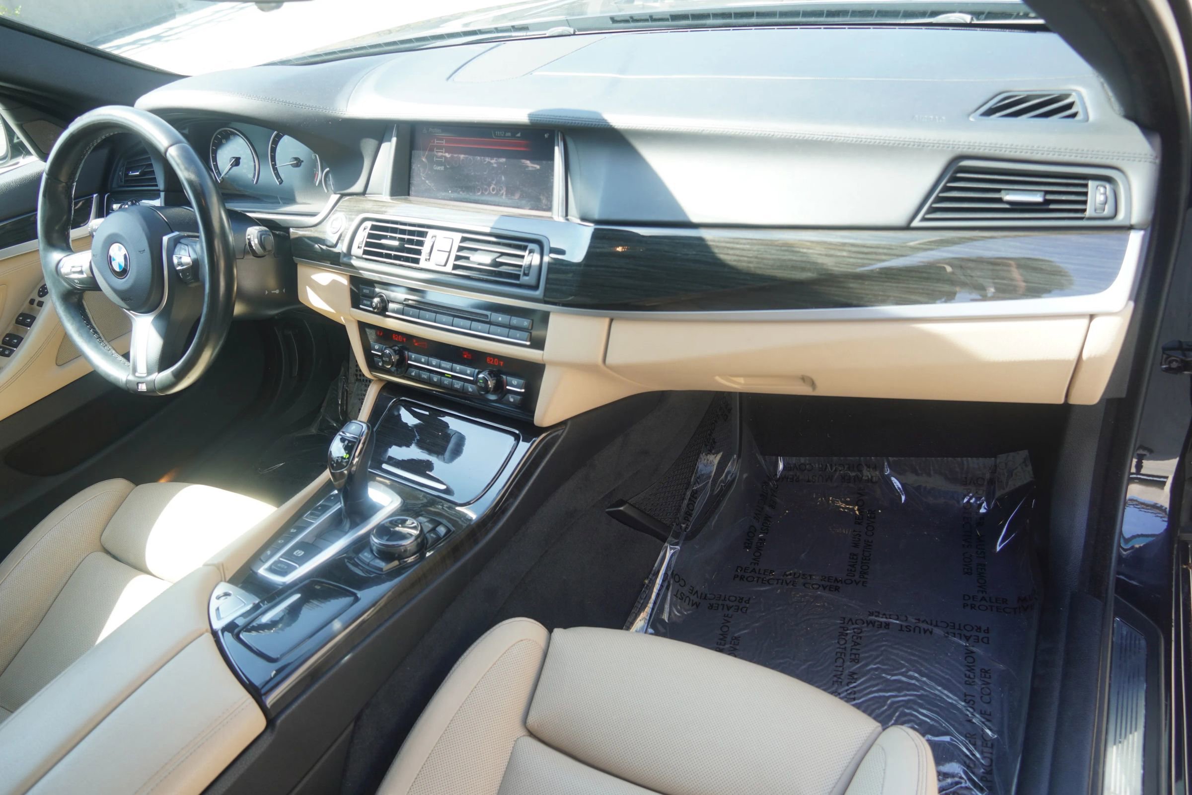 Used 2016 BMW 550i xDrive Sedan AWD/4WD image 12