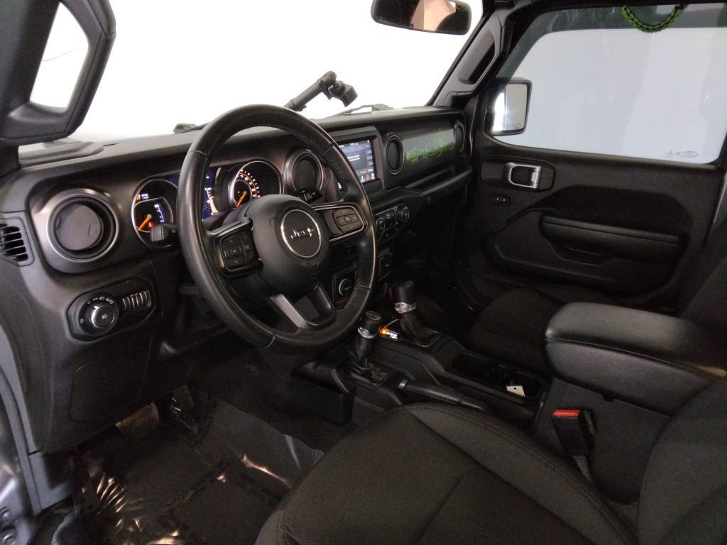 Used 2021 Jeep Wrangler Unlimited Sport image 31