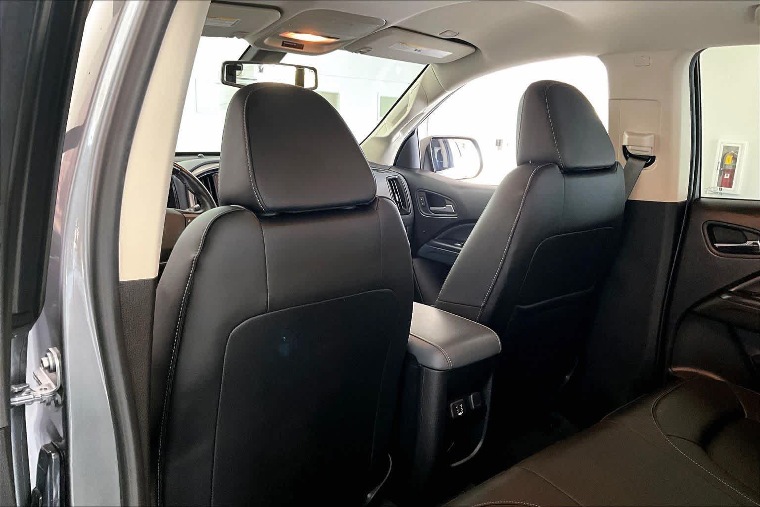 Used 2021 Chevrolet Colorado Z71 AWD/4WD image 11