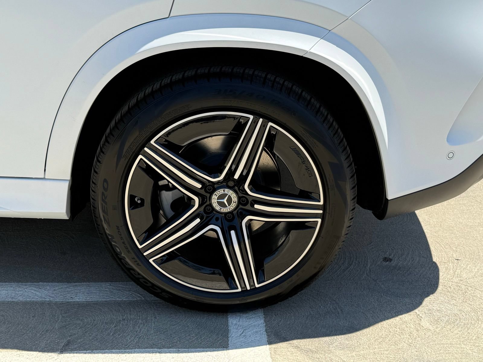 New 2026 Mercedes-Benz GLE 450 4MATIC image 14