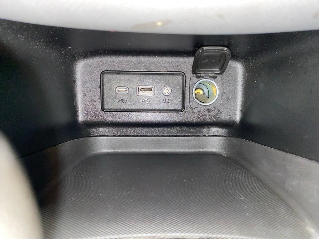 Used 2019 Chevrolet Equinox LS w/ LS Convenience Package AWD/4WD image 41