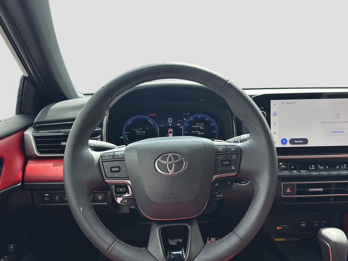 Used 2025 Toyota Camry XSE FWD image 14