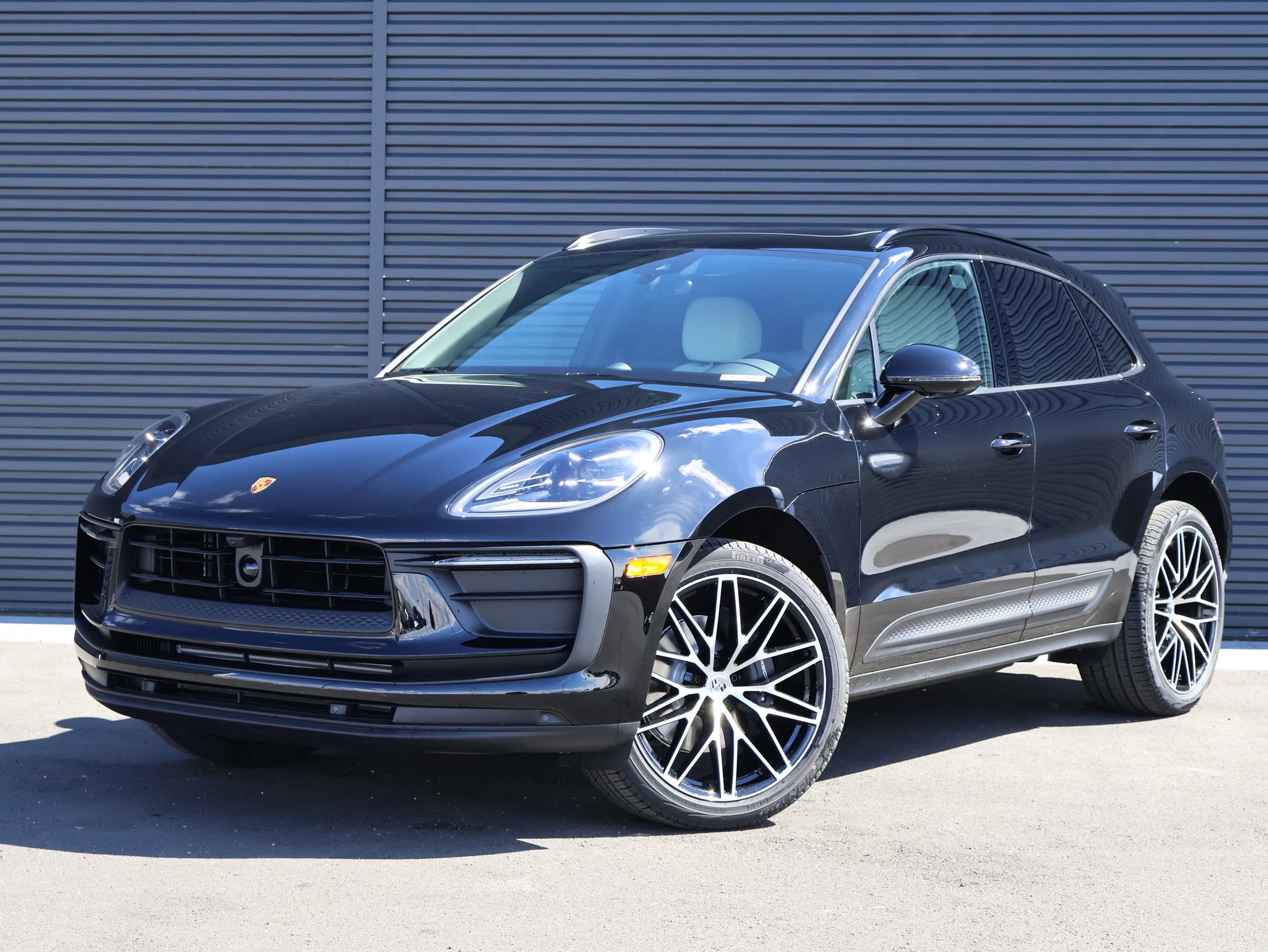 New 2026 Porsche Macan AWD/4WD image 1