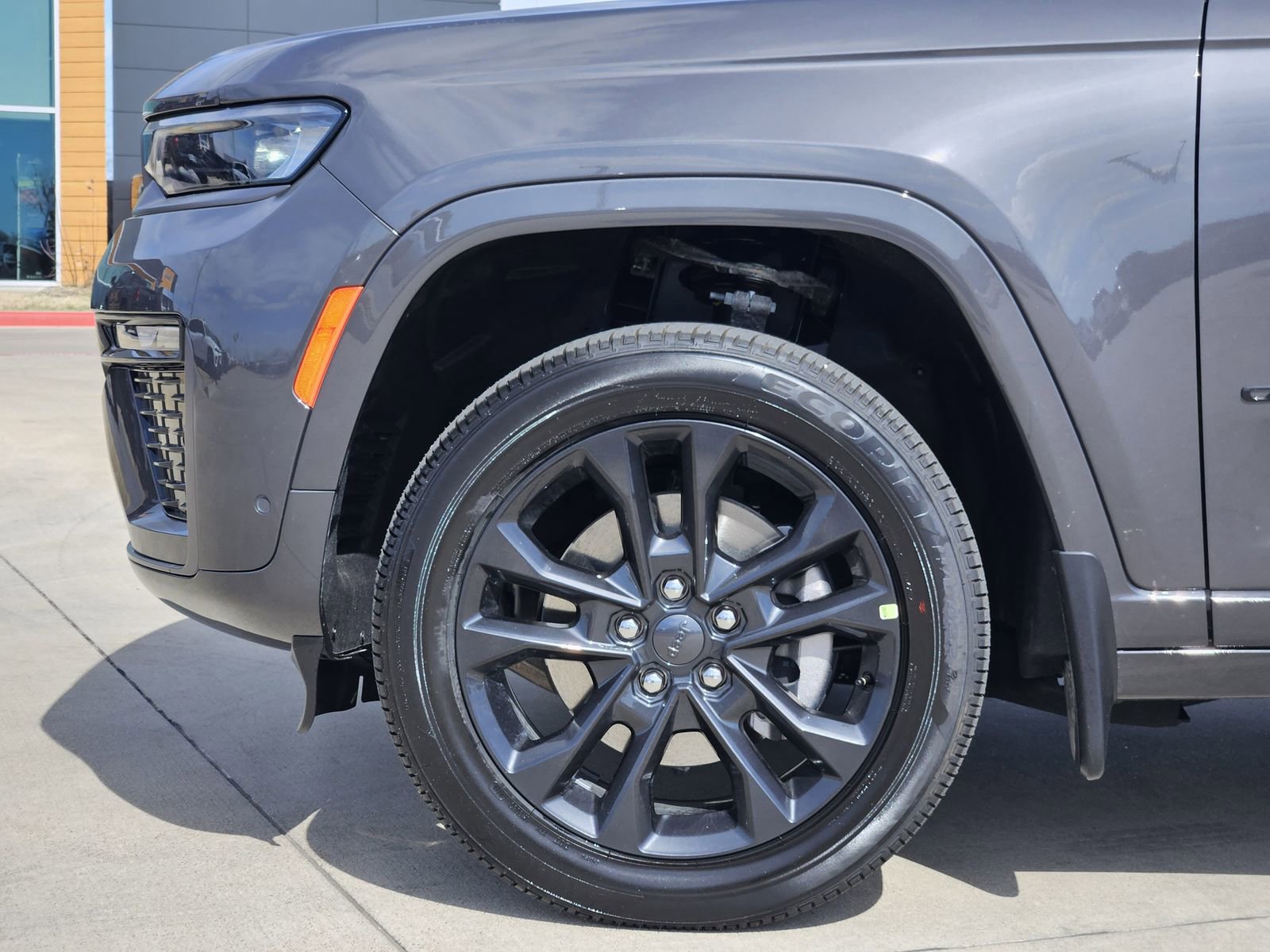 New 2026 Jeep Grand Cherokee L Limited image 11