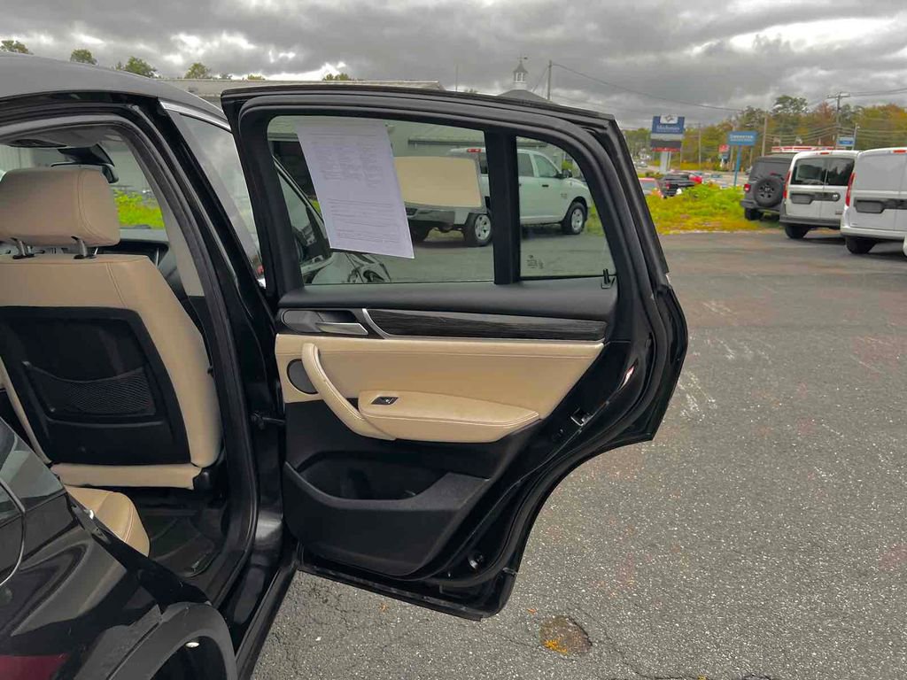Used 2017 BMW X4 xDrive28i image 20