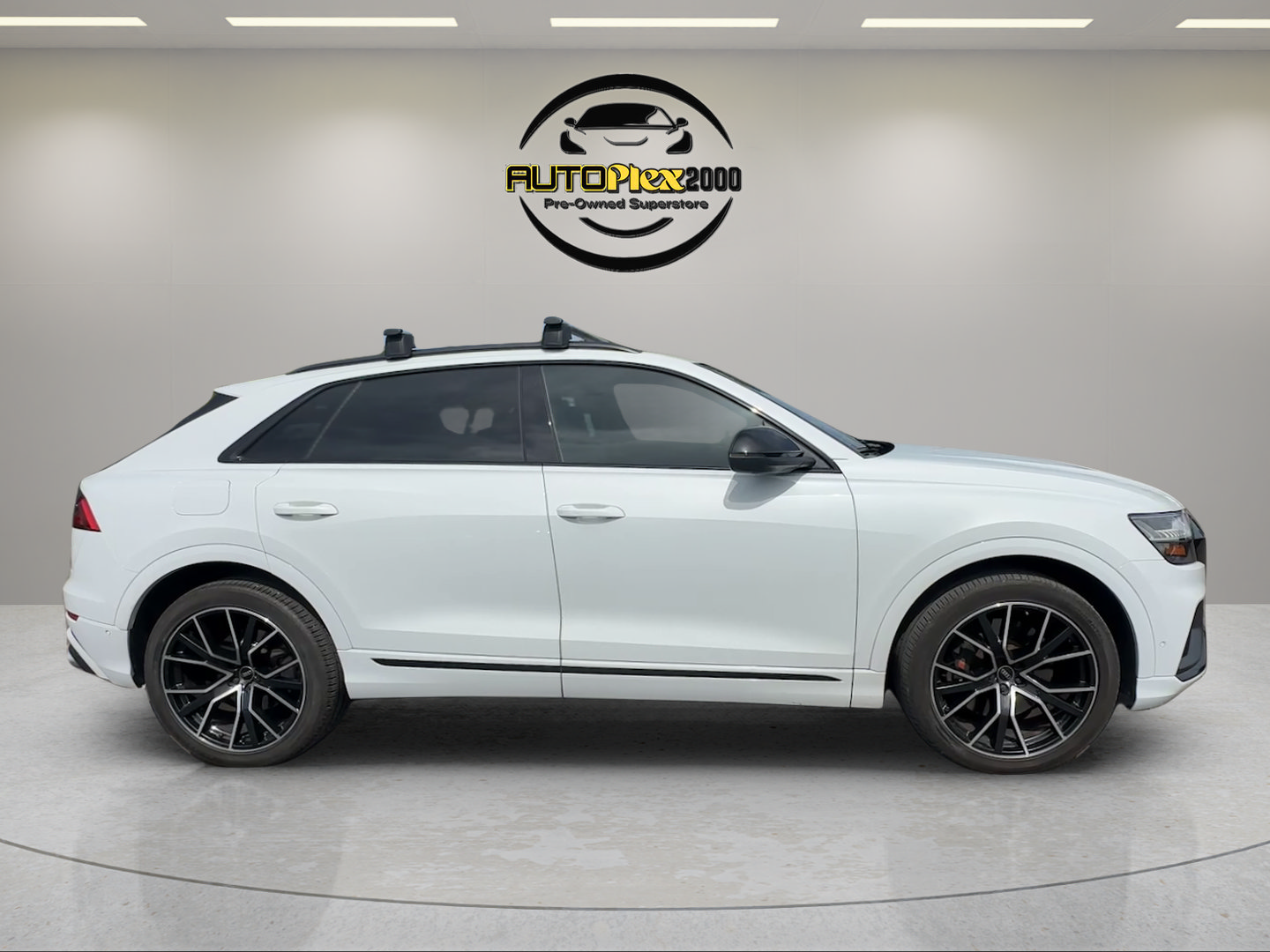 Used 2022 Audi SQ8 Prestige AWD/4WD image 8