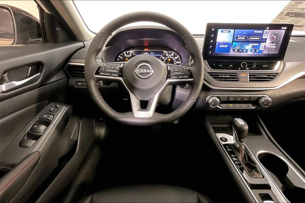 New 2026 Nissan Altima 2.5 SR AWD/4WD image 18