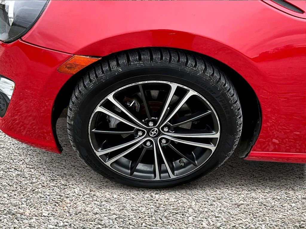 Used 2015 Scion FR-S image 7