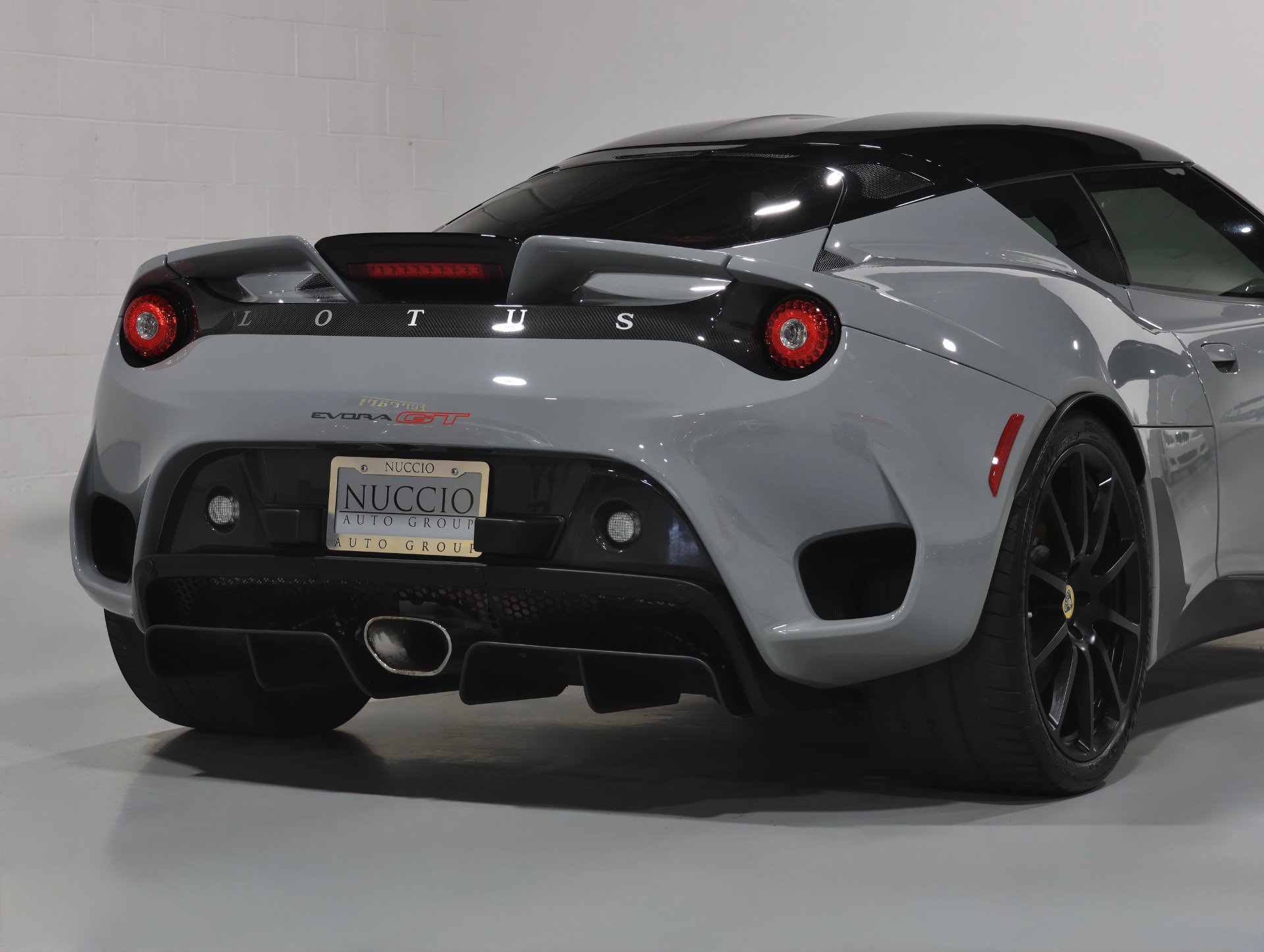 Used 2020 Lotus Evora RWD image 49