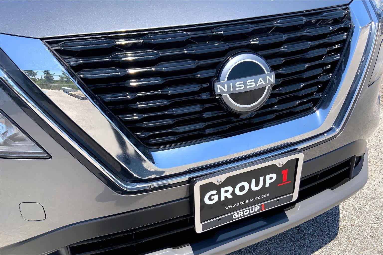 Used 2023 Nissan Rogue SV w/ SV Premium B Package FWD image 29
