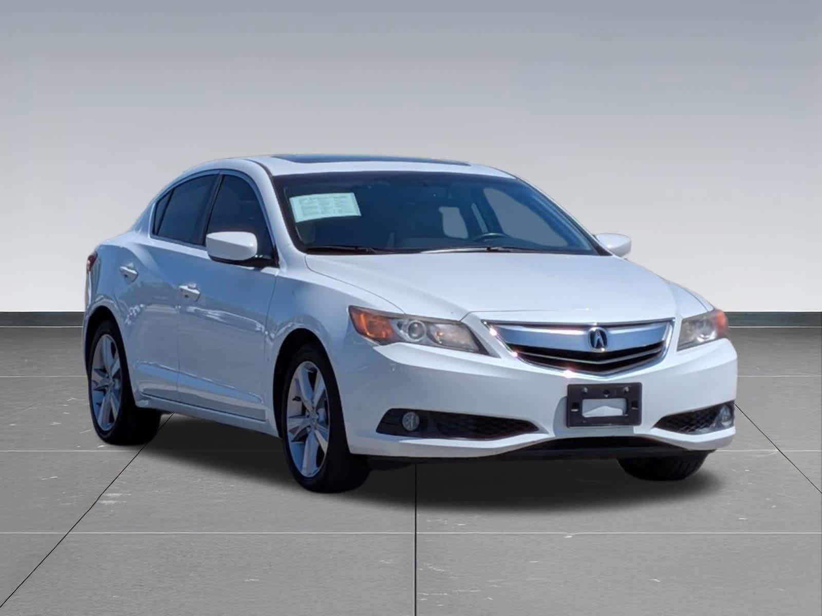 Used 2013 Acura ILX w/ Technology Package FWD image 7