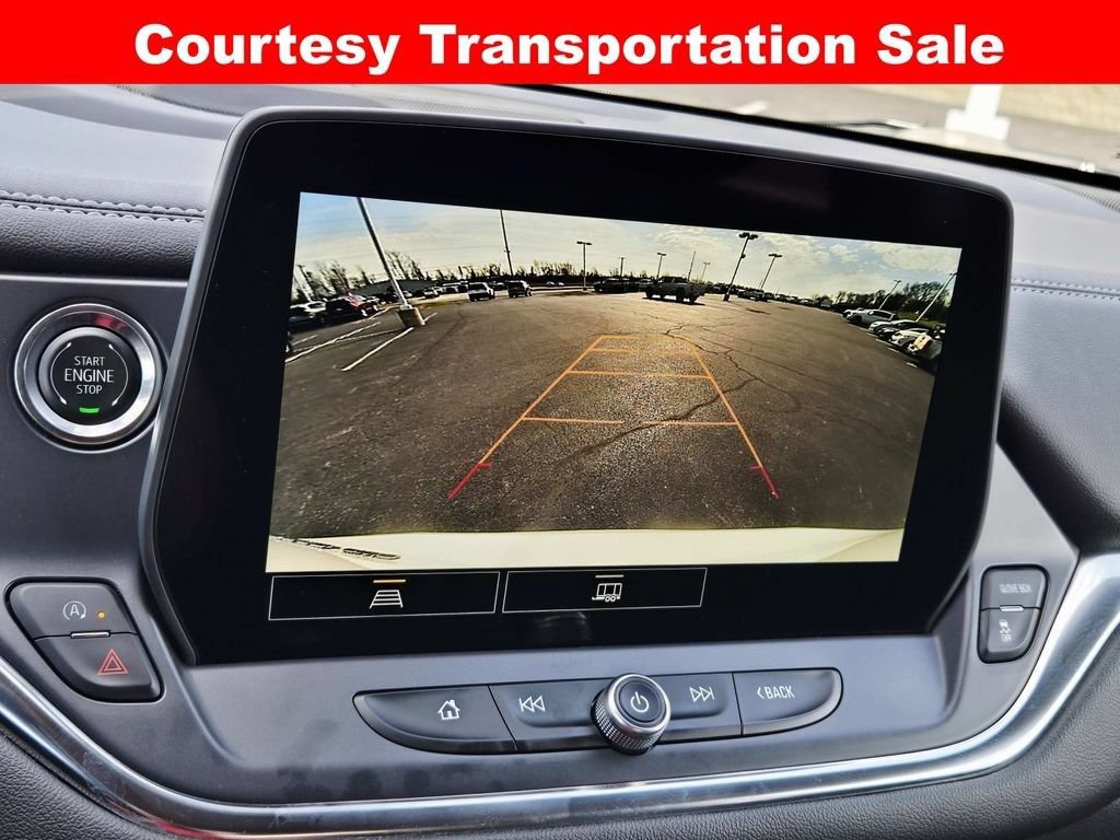 Used 2025 Chevrolet Blazer LT AWD/4WD image 24