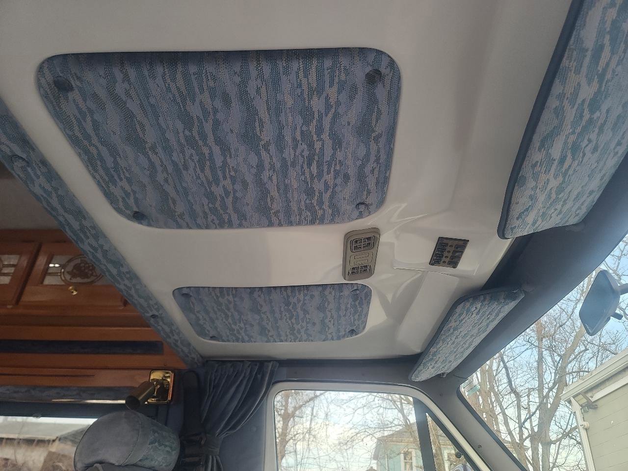 Used 1996 Dodge B3500 RWD image 29