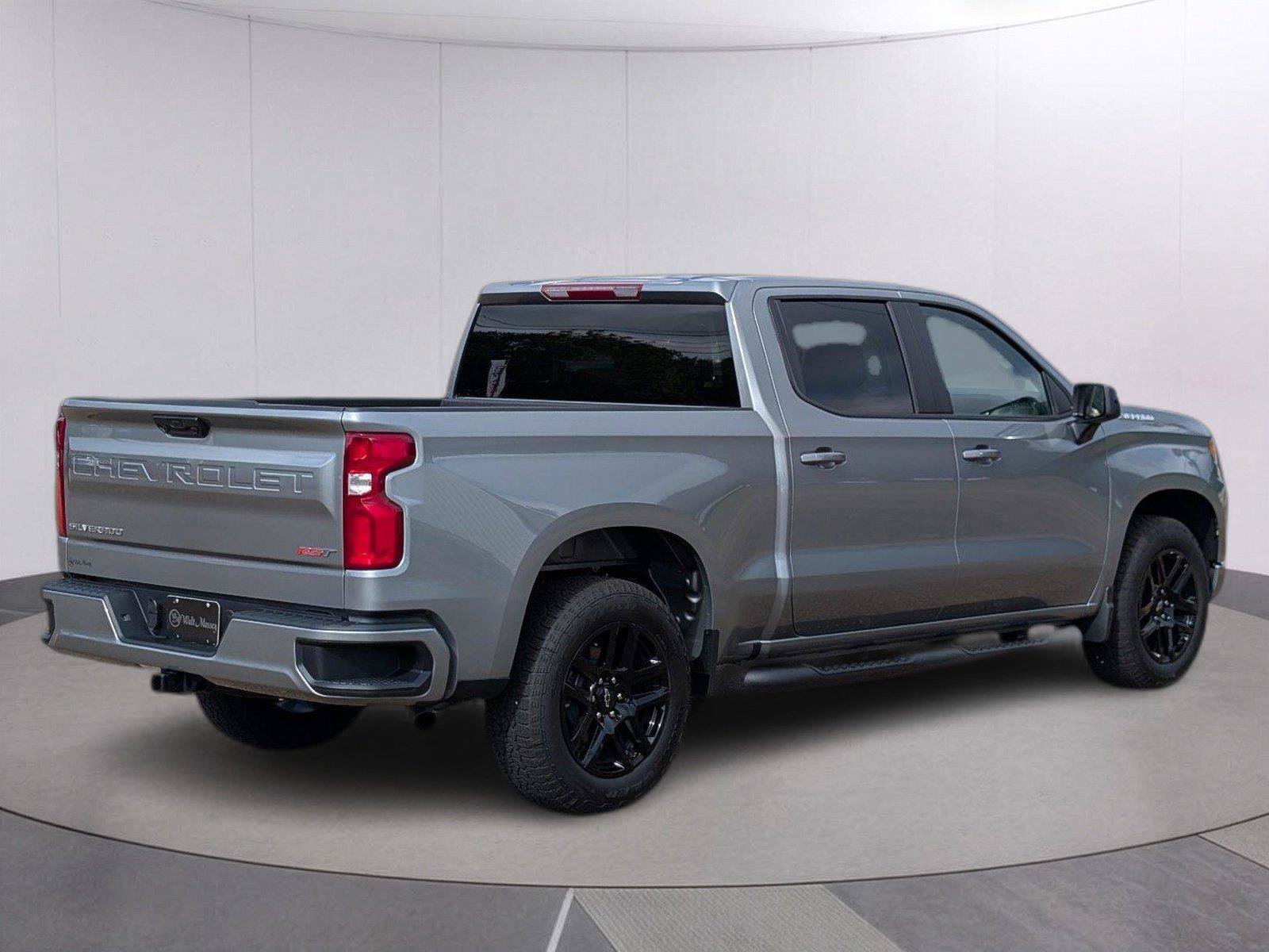 Used 2026 Chevrolet Silverado 1500 RST w/ RST Select Package RWD image 5