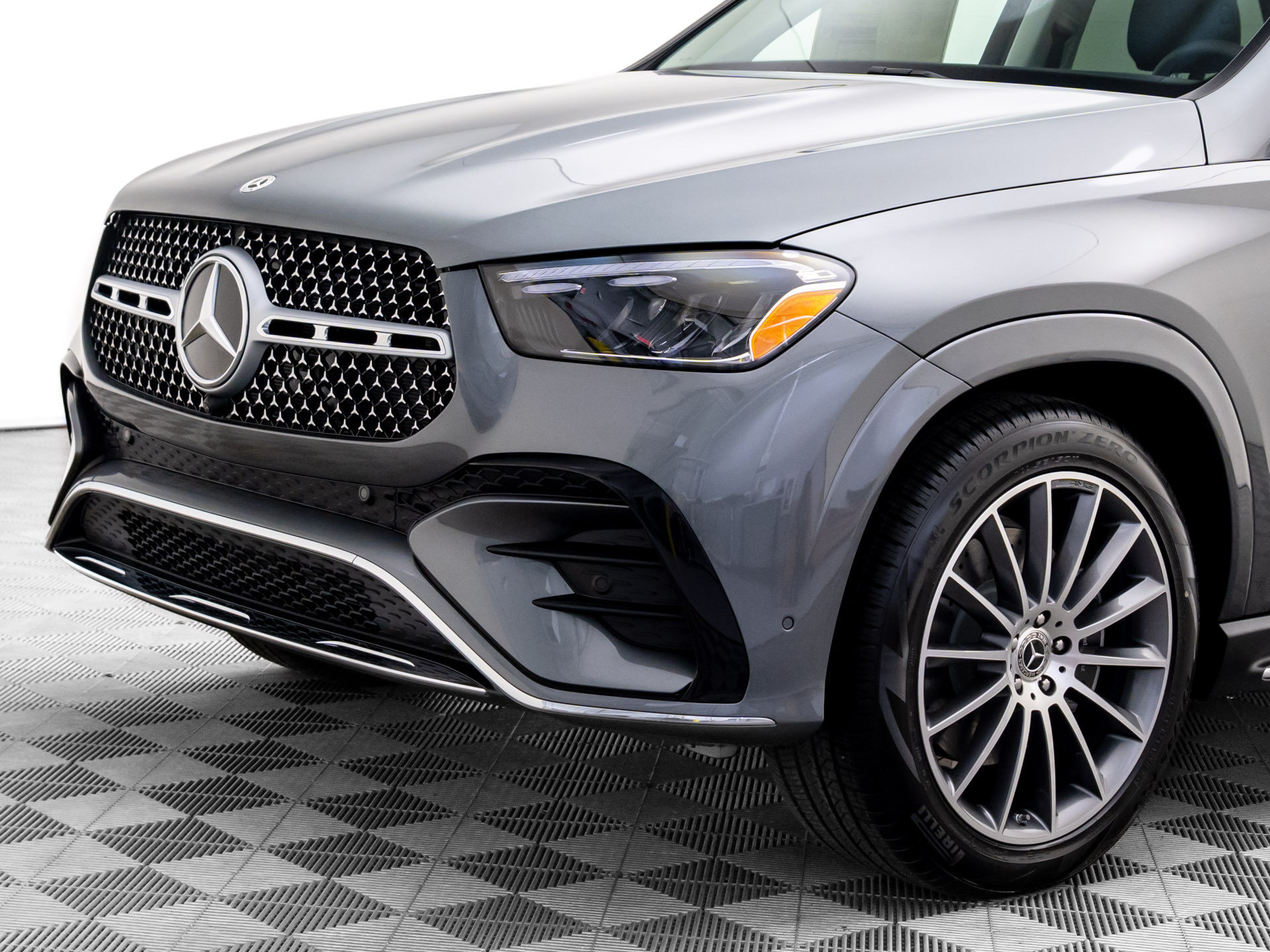 New 2026 Mercedes-Benz GLE 450 4MATIC image 39
