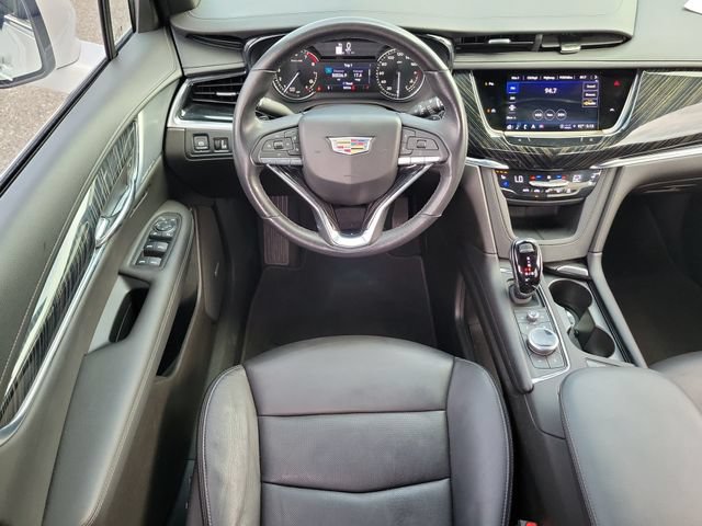 Certified 2023 Cadillac XT6 Premium Luxury FWD image 21
