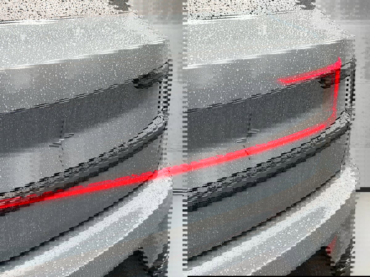 Used 2021 Polestar Polestar 2 w/ Performance Package image 32