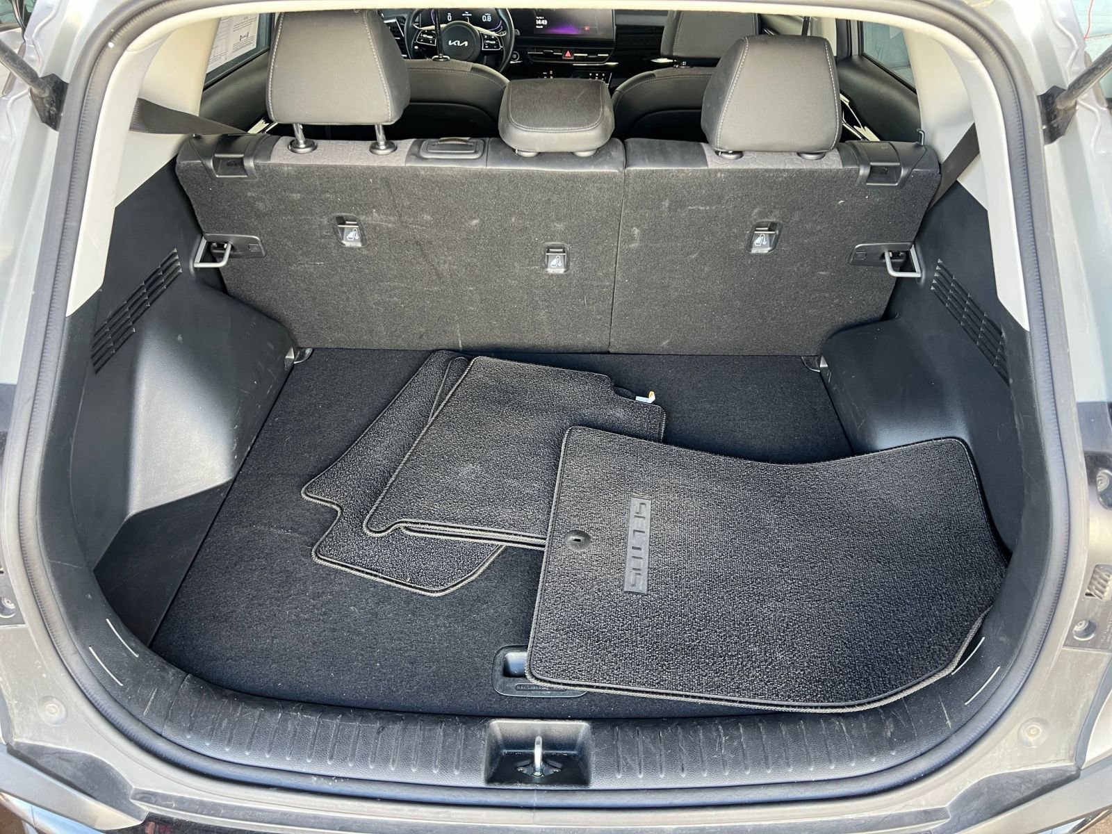 Used 2025 Kia Seltos S image 31