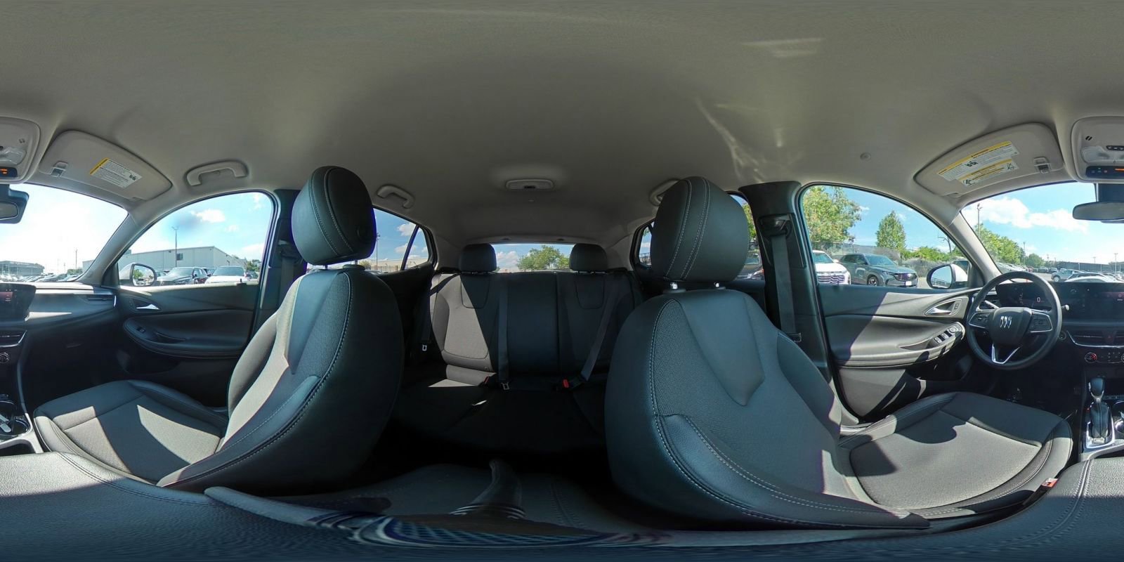 Used 2025 Buick Encore GX Preferred AWD/4WD image 37